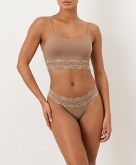 Lace Chic Set